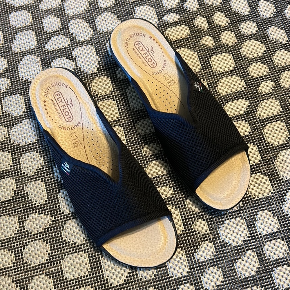 Fly Flot black mesh sandals 7.5 8
